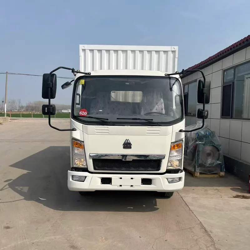 HOWO 4×2 Box Truck 130HP LHD