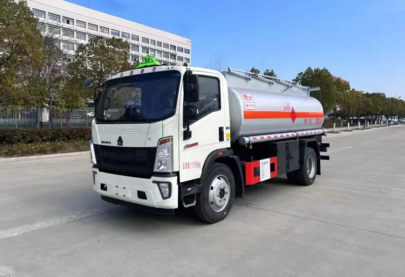 HOWO 4×2 Fuel Tanker Truck