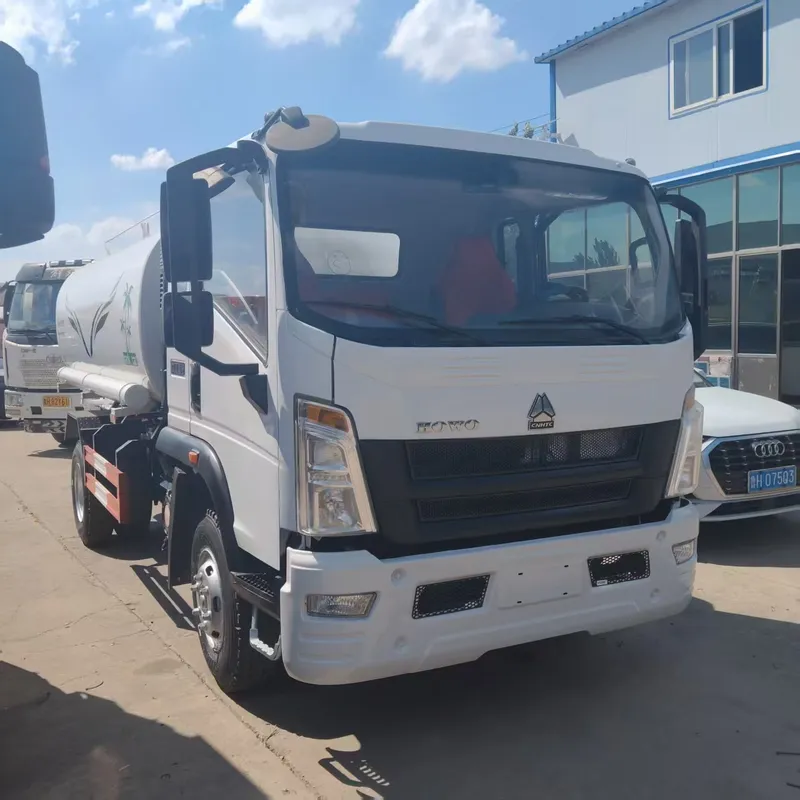 SINOTRUK HOWO 4×2 Water Sprinkler Truck 130HP
